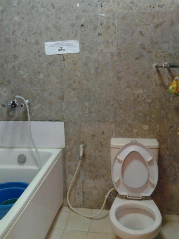 Villa And Resto Basanova Batu  Dış mekan fotoğraf