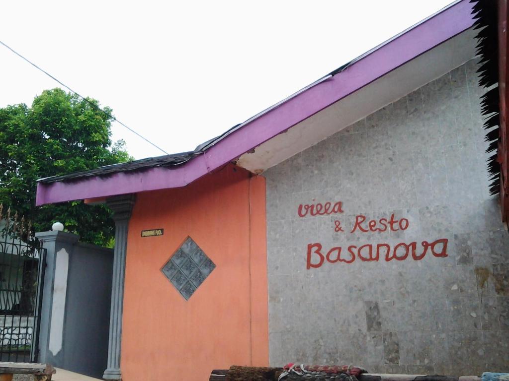 Villa And Resto Basanova Batu  Dış mekan fotoğraf